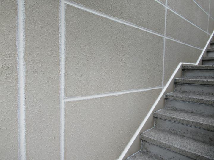 ＡＬＣジョイント部をシーリングします。