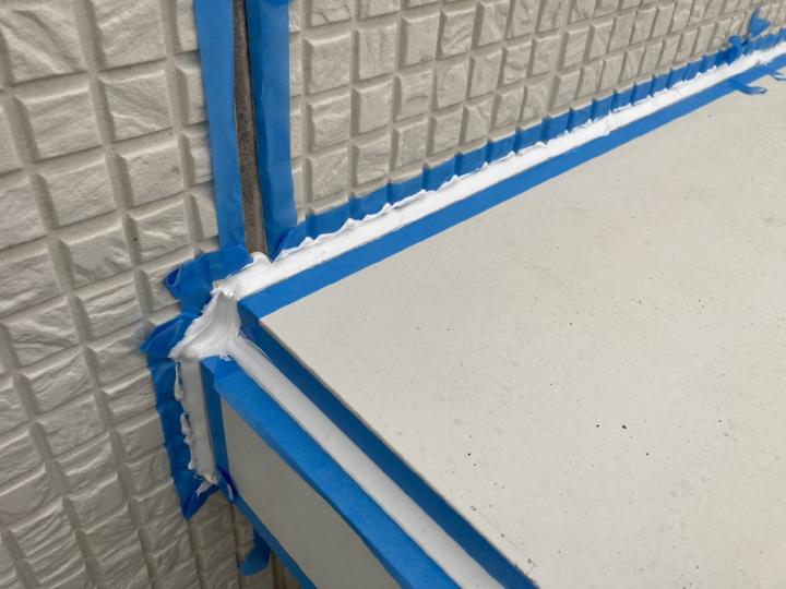 シーリング工事を行いました。