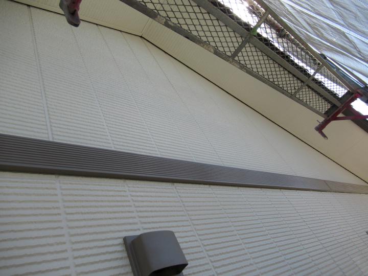 幕板部の塗装を行いました。