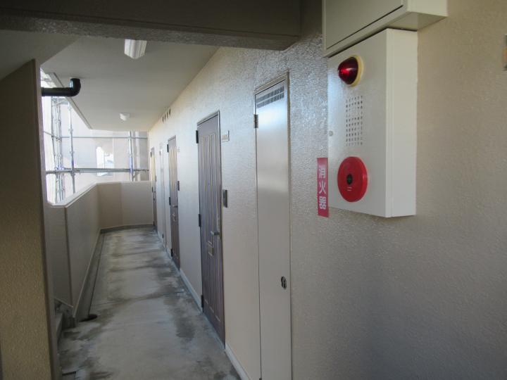 ＰＳ扉の塗装を行いました。