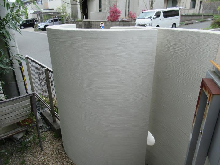 外構塗装を実施しました。 